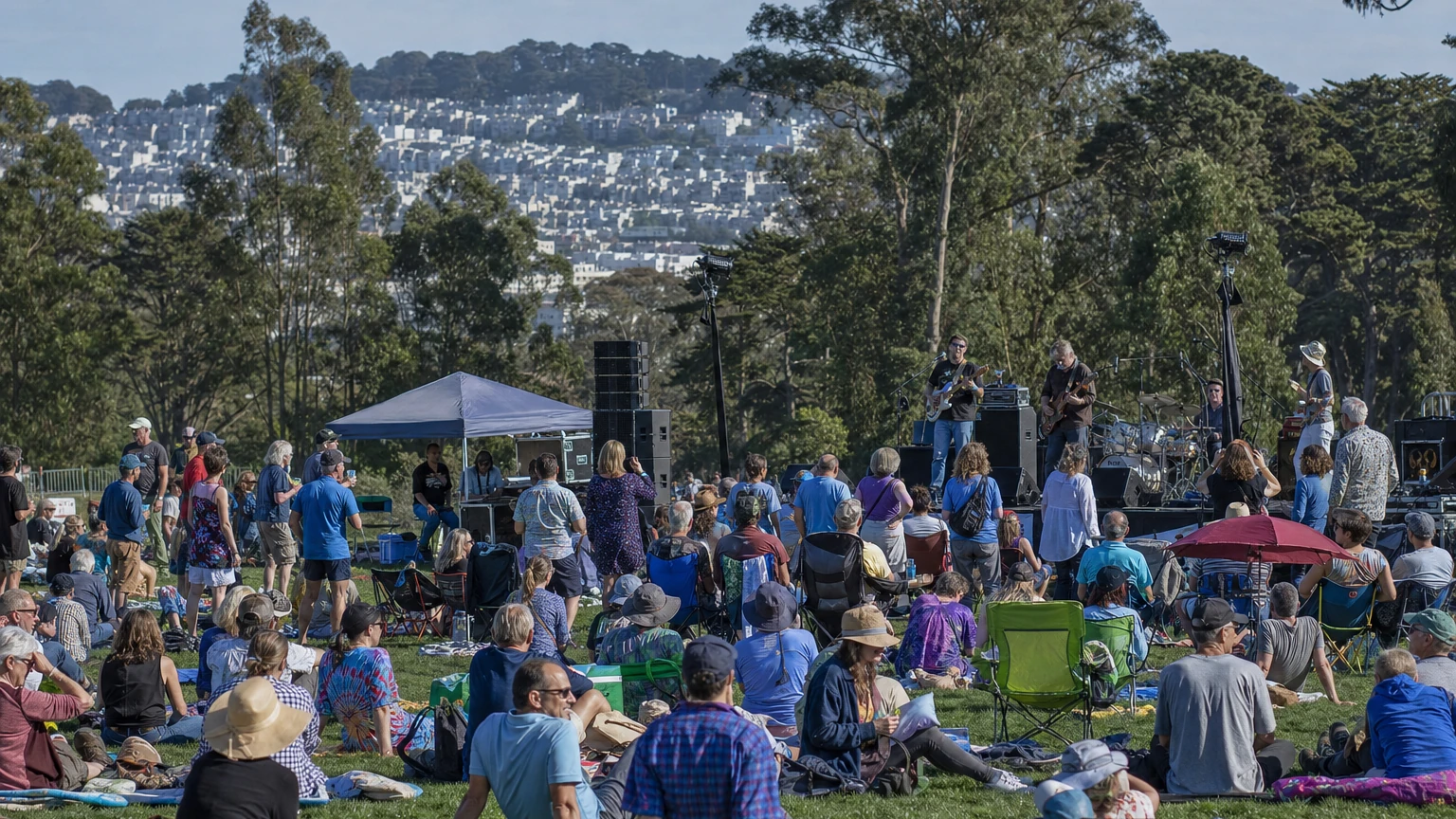 Representative outdoor concert crowd in San Francisco.